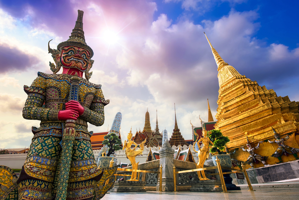 How To Prepare For Your Flight To Bangkok - Alvinology