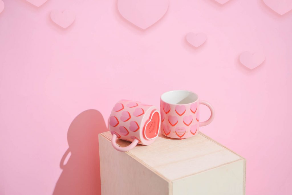 Valentines came early at Starbucks – check out these Hearts’ Day-exclusive merch today! - Alvinology