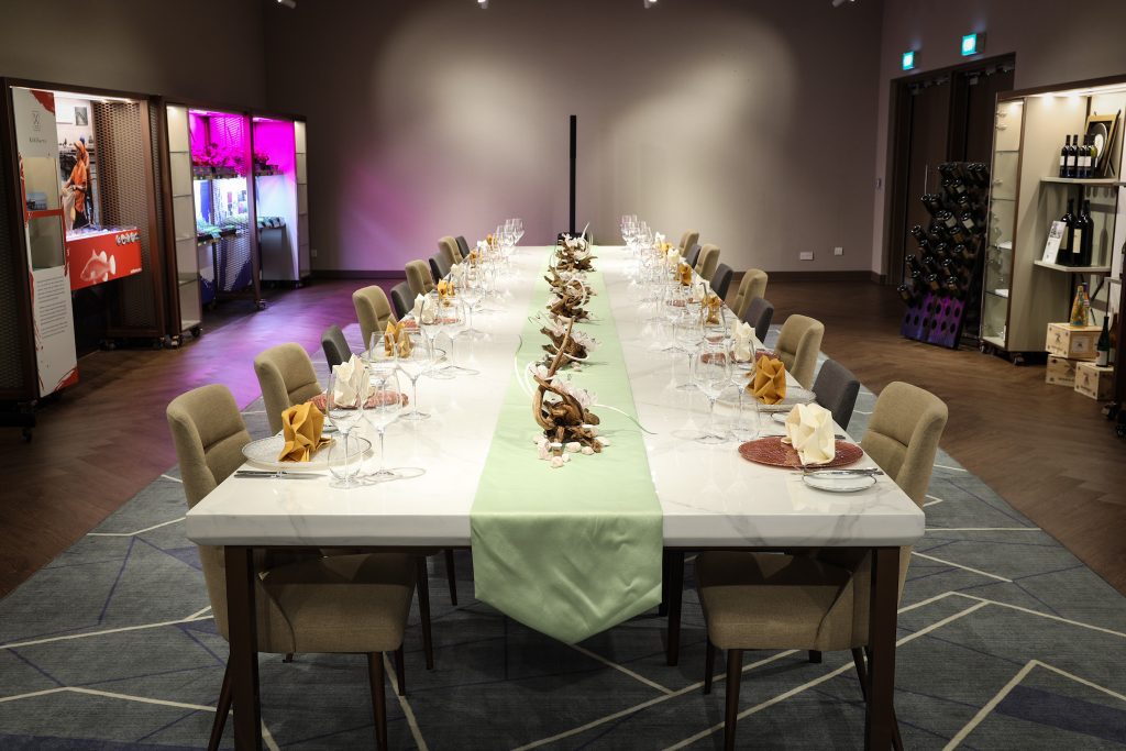 Singapore Expo and Max Atria combine culinary arts with technology by launching the newest Kinetic Kitchen, K2 dining room, and one77-degree café - Alvinology