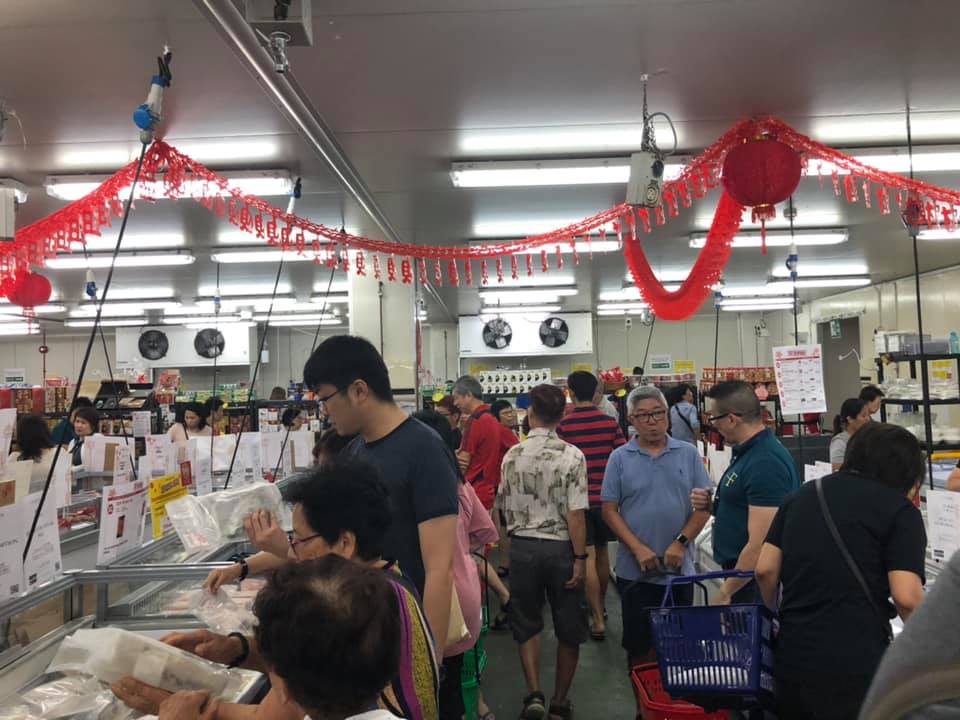 $10 abalone and photos of other amazing seafood deals at Jurong Far Ocean CNY sale - Alvinology