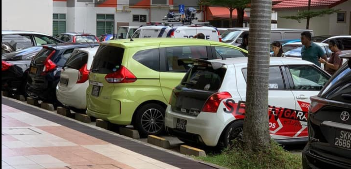 Police tow vehicle suspected in Cantonment Road hit-and-run, driver still at large - Alvinology