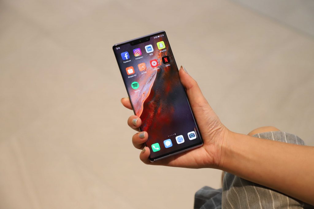 All your favourite apps installed on Huawei Mate 30
