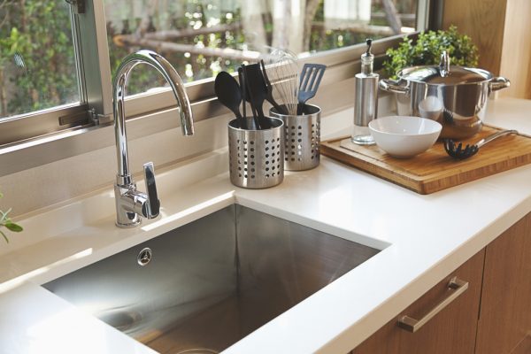 10 places you have to be careful about picking up germs - Alvinology