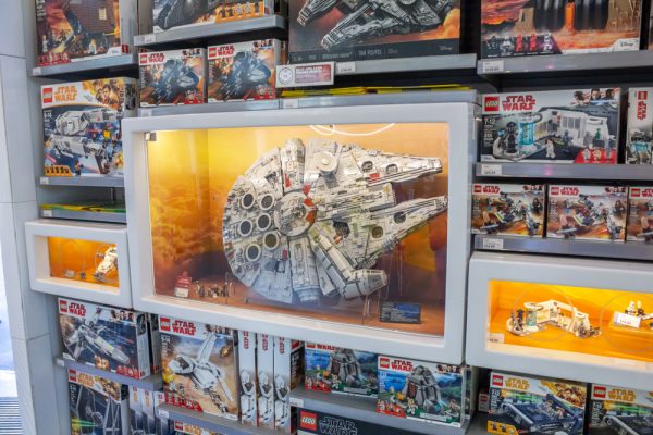 15 old toys that could be worth a lot of money today - Alvinology