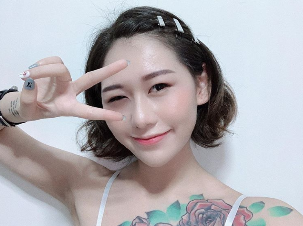 Netizens bash Natalie Siow Yu Zhen 'simp' for saying public should question police instead - Alvinology