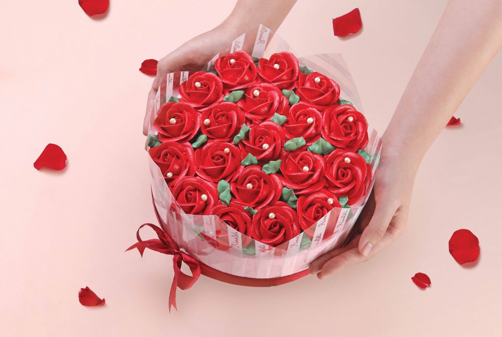 This Floral Bouquet Cake is the perfect Mother’s Day Gift and it’s 20% OFF today! This Floral Bouquet Cake is the perfect Mother’s Day Gift and it’s 20% OFF today! - Alvinology