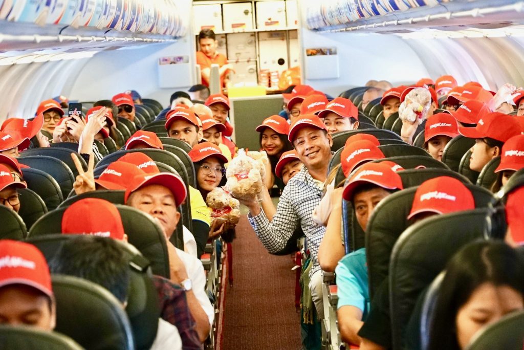 How to Travel by Air on a Budget - Alvinology