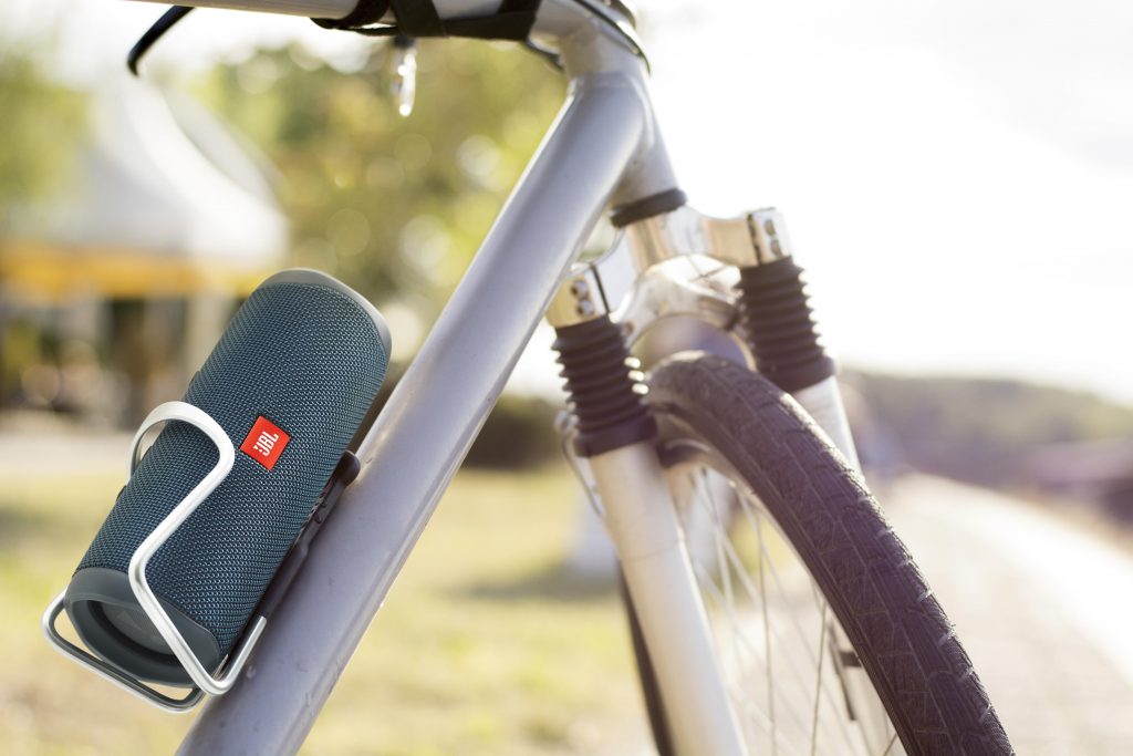 These sweet JBL speakers are the perfect gift to say “Thanks, Dad!” this Father’s Day - Alvinology