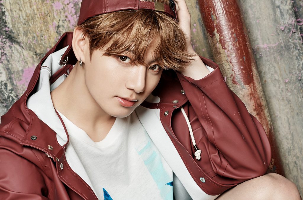 Jungkook from BTS has released his first solo single - Alvinology