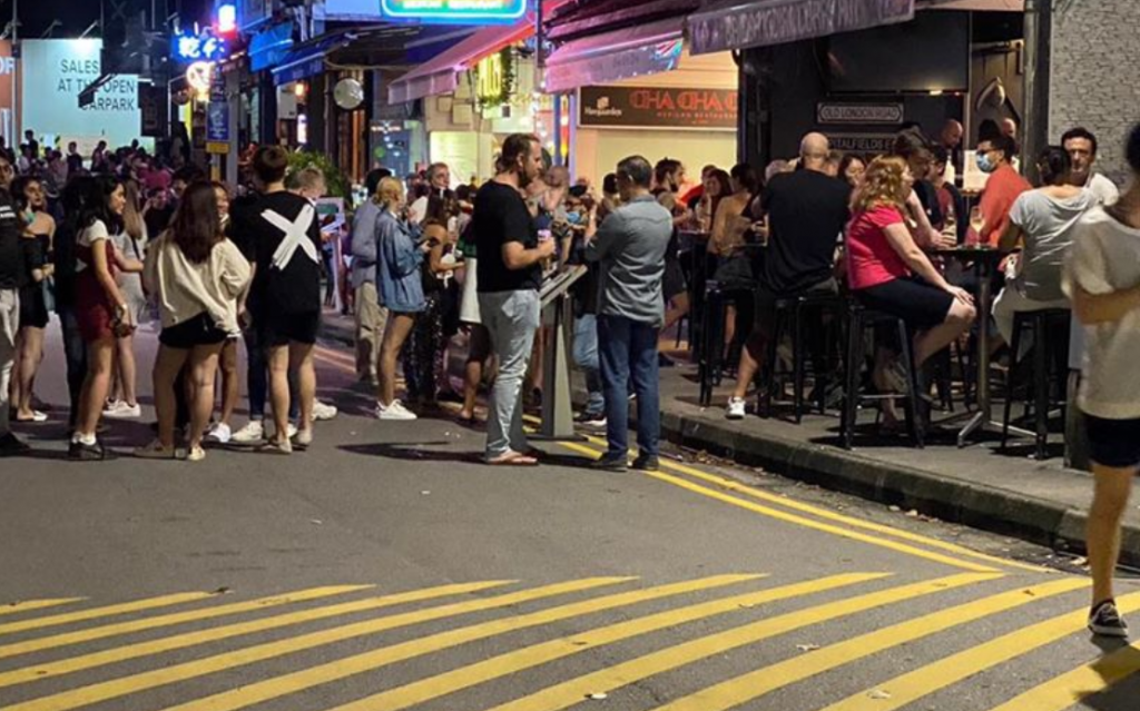 Phase 2 Day 1 of Circuit Breaker sees crowds, lack of masks, groups of 5, no social distancing - Alvinology