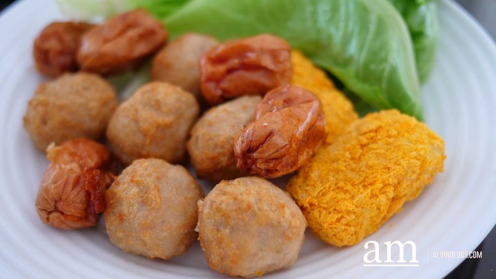 Make your own Old Chang Kee snacks with their islandwide frozen food delivery in Singapore - Alvinology