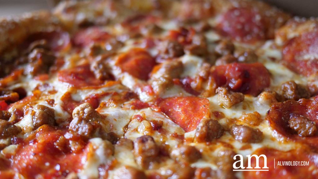 Little Caesars Pizza Launches New Stuffed Crust Pizza in Singapore from only S$12.49 Little Caesars Pizza Launches New Stuffed Crust Pizza in Singapore from only S$12.49 - Alvinology