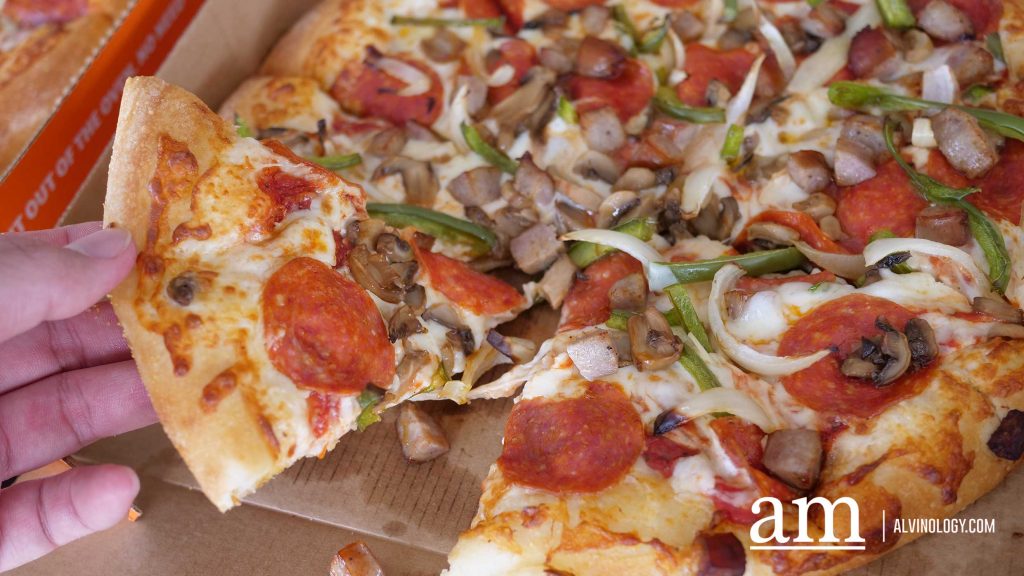 Little Caesars Pizza Launches New Stuffed Crust Pizza in Singapore from only S$12.49 Little Caesars Pizza Launches New Stuffed Crust Pizza in Singapore from only S$12.49 - Alvinology