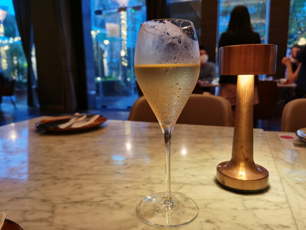 [PROMO - Complimentary Drinks] Alfresco Dining by Grand Copthorne Waterfront Hotel - Alvinology