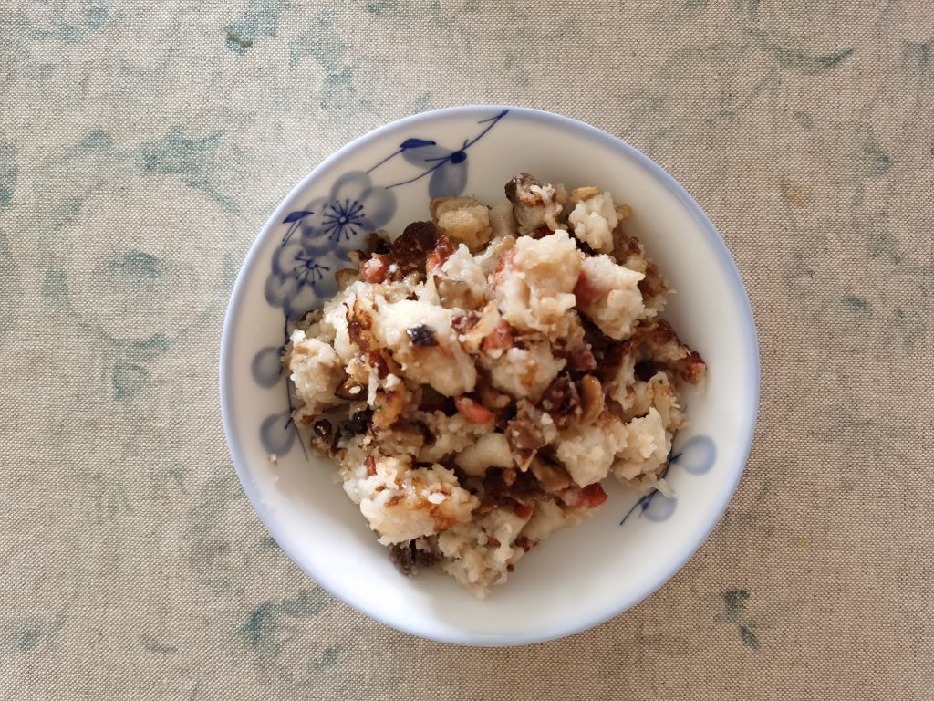 [#SUPPORTLOCAL] Amelia's Homemade Carrot Cake - Alvinology