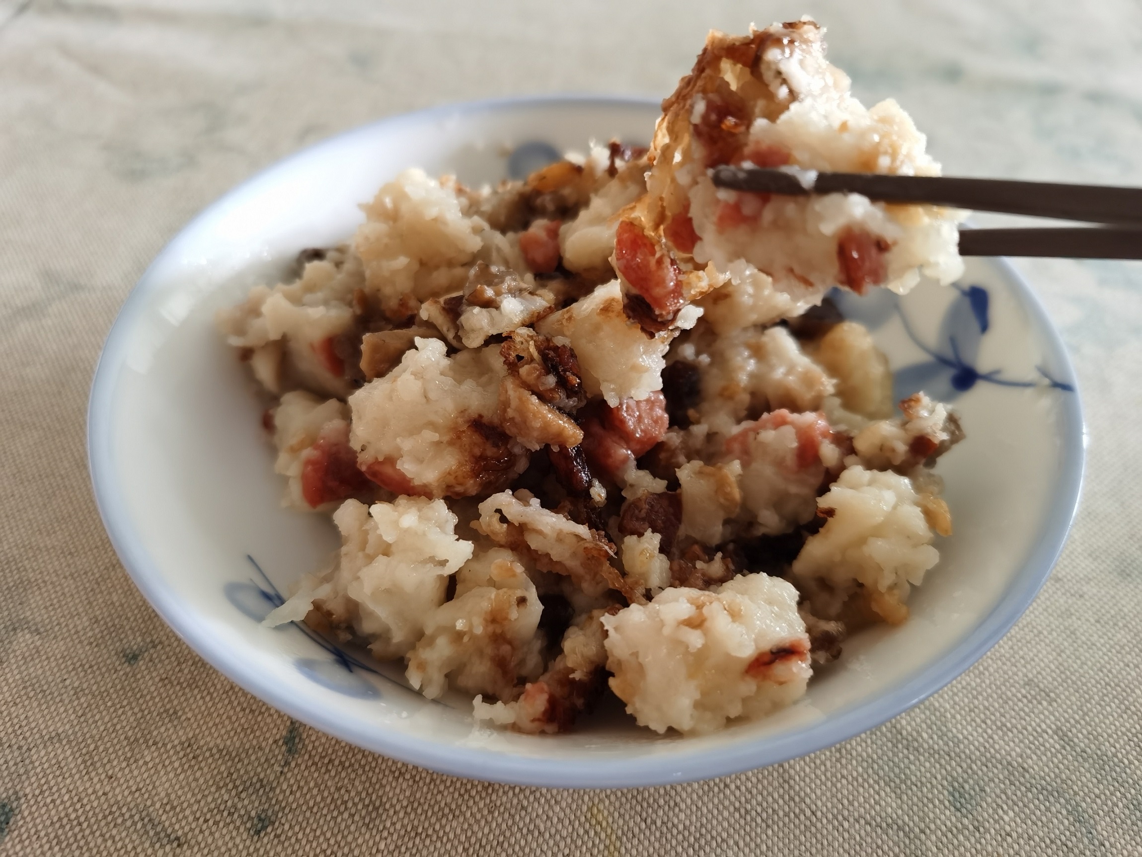 [#SUPPORTLOCAL] Amelia's Homemade Carrot Cake - Alvinology