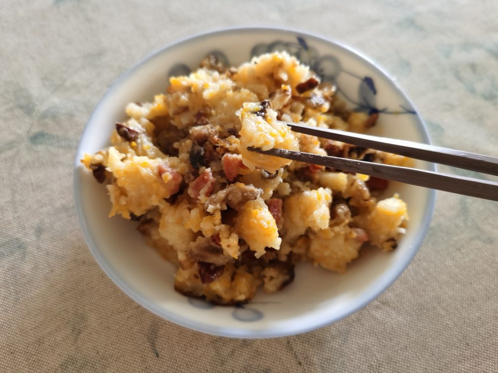 [#SUPPORTLOCAL] Amelia's Homemade Carrot Cake - Alvinology