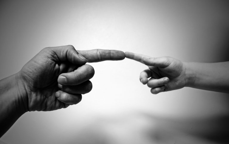 How To Know If You Are An Empath - Alvinology