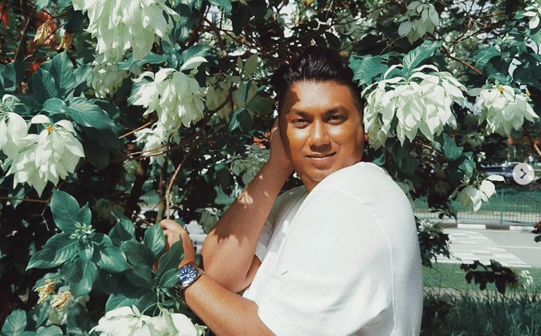 Dee Kosh apologizes for inappropriate texts to 15-year-old, propositioning others - Alvinology