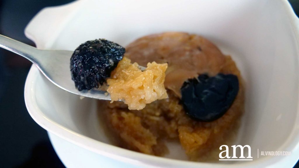 Taste Asia X ANg Ku Kueh Girl for #SG55 - Alvinology
