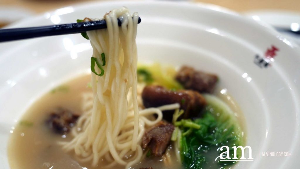 [Wai Hai Lou 外海楼 @ Chinatown] Chee Cheong Fun Handmade Fresh Daily - Alvinology
