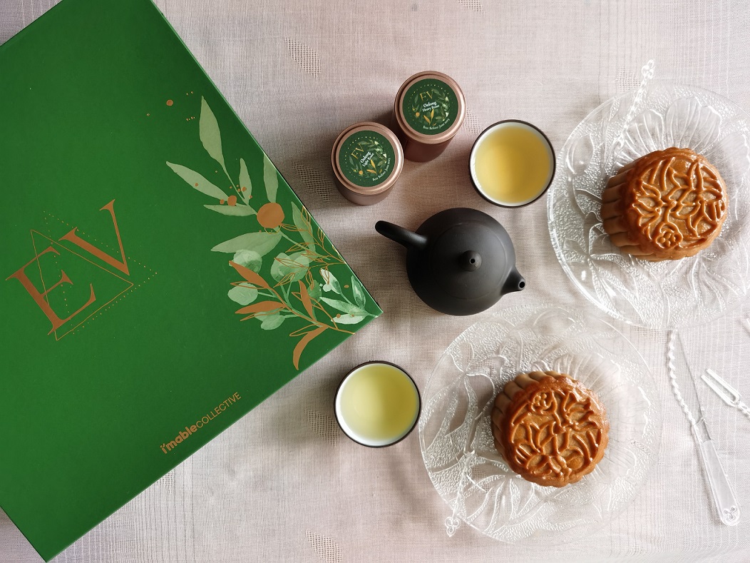 [Mooncakes for a Cause] Celebrate Mid-Autumn Festival with Enabling Village Mooncake Gift Set - Alvinology
