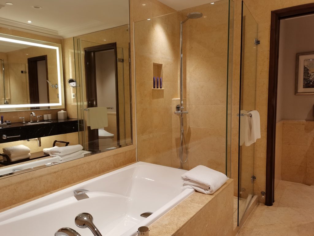 Revitalize Your Bathroom with High-Quality Renovation Solutions - Alvinology