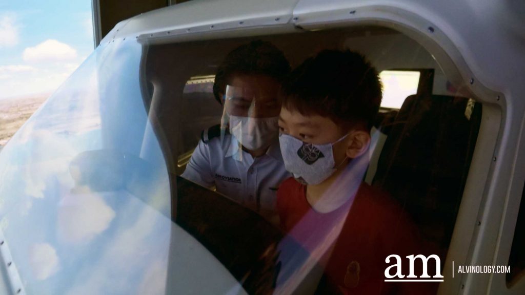 [REVIEW] Flight Simulator Experience by AEROVIATION at Oxley Bizhub, Singapore - Alvinology