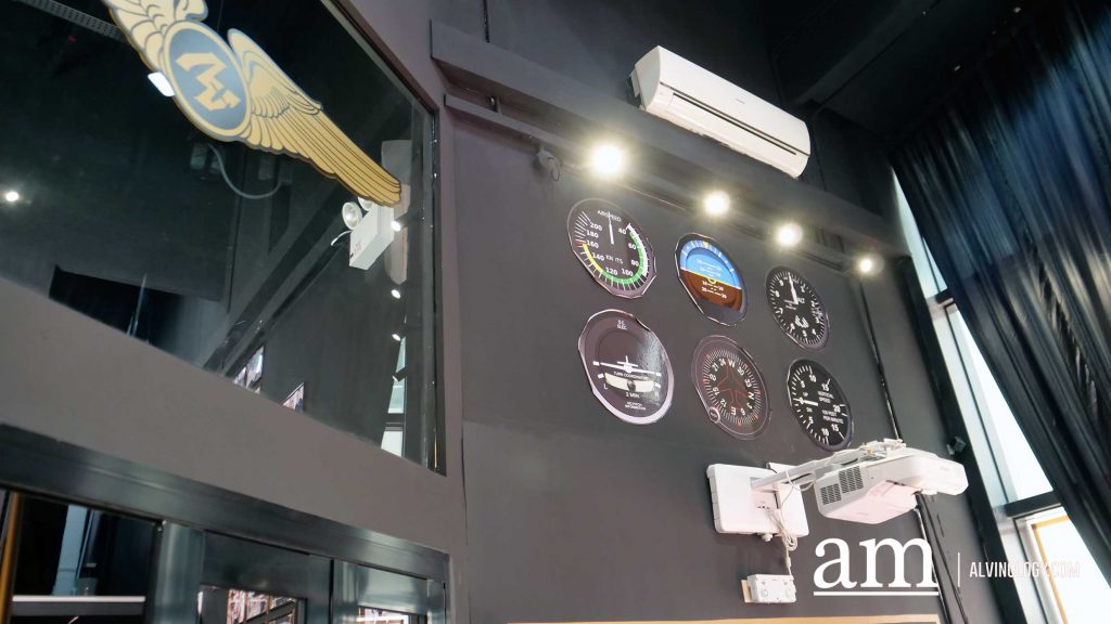 [REVIEW] Flight Simulator Experience by AEROVIATION at Oxley Bizhub, Singapore - Alvinology