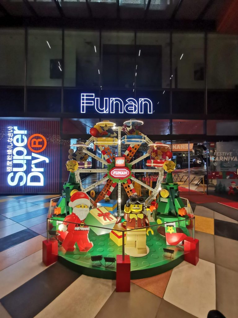 CapitaLand malls welcome the festive season with a massive LEGO showcase! Themed installations, giveaways, and cashbacks! Here’s everything you don’t want to miss – - Alvinology
