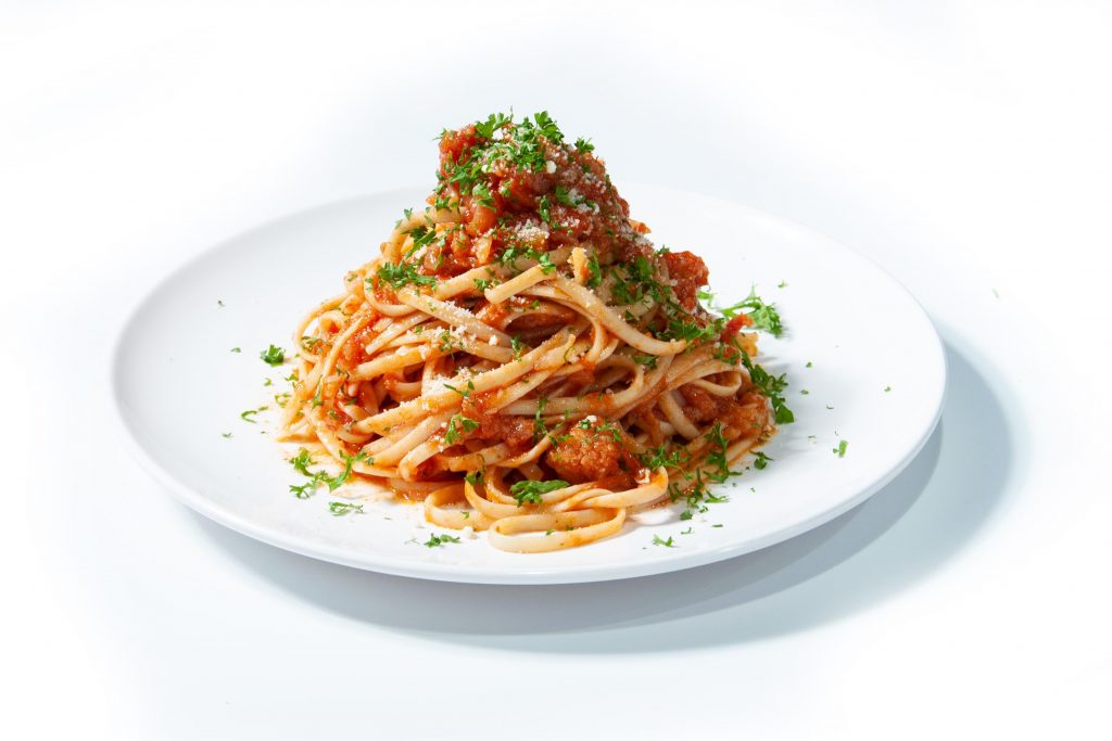 foodpanda Singapore is now retailing Aprons On, its latest fuss-free ready to cook meals – starts at $9.90 and 10% OFF till 30 November foodpanda Singapore is now retailing Aprons On, its latest fuss-free ready to cook meals – starts at $9.90 and 10% OFF till 30 November - Alvinology