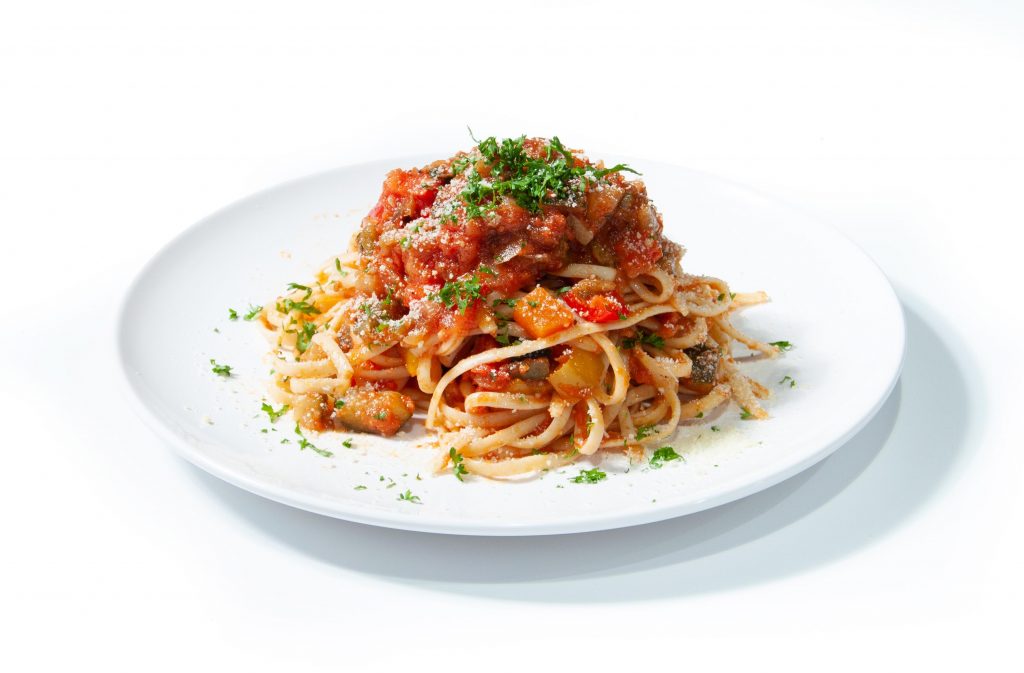 foodpanda Singapore is now retailing Aprons On, its latest fuss-free ready to cook meals – starts at $9.90 and 10% OFF till 30 November foodpanda Singapore is now retailing Aprons On, its latest fuss-free ready to cook meals – starts at $9.90 and 10% OFF till 30 November - Alvinology