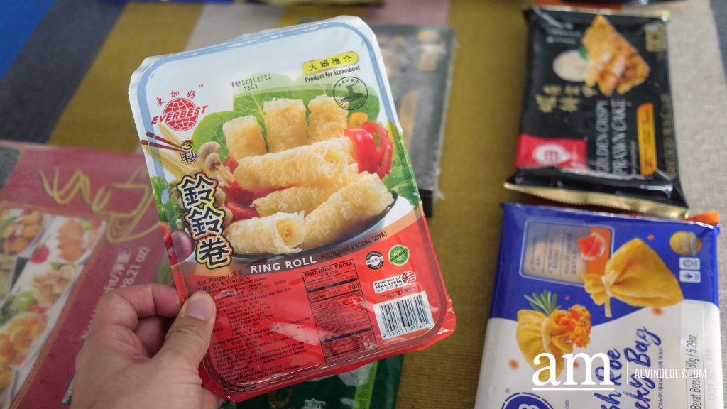 [REVIEW + GIVEAWAY] CNY Huat Cow Cow with EB Food for your home steamboat - Alvinology
