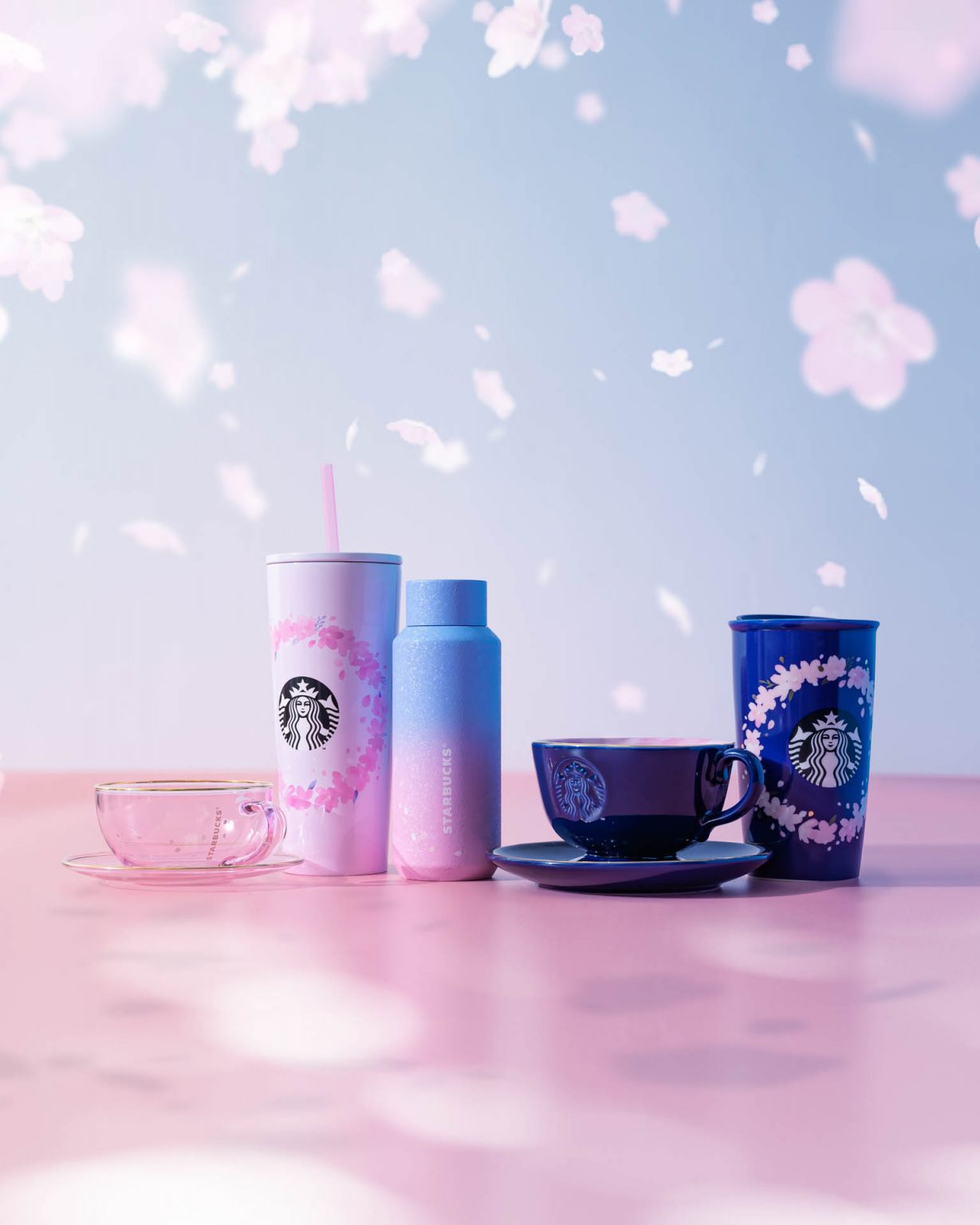 Starbucks enters the new season with a new Sakura Collection along with