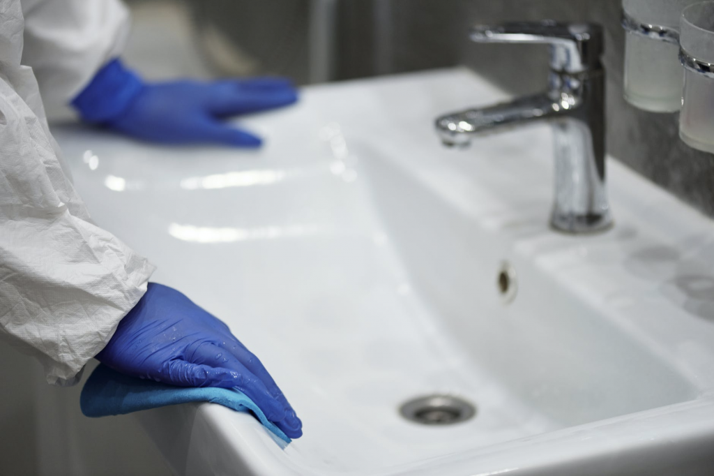 6 Easy Ways To Fix Your Sink - Alvinology