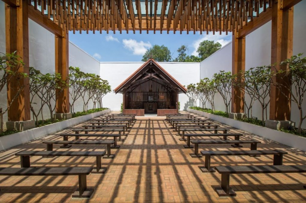 [FREE ADMISSION] The revamped Changi Chapel and Museum now features a never-before-seen 400-page diary, a dinner menu, and over 100 new artefacts - Alvinology
