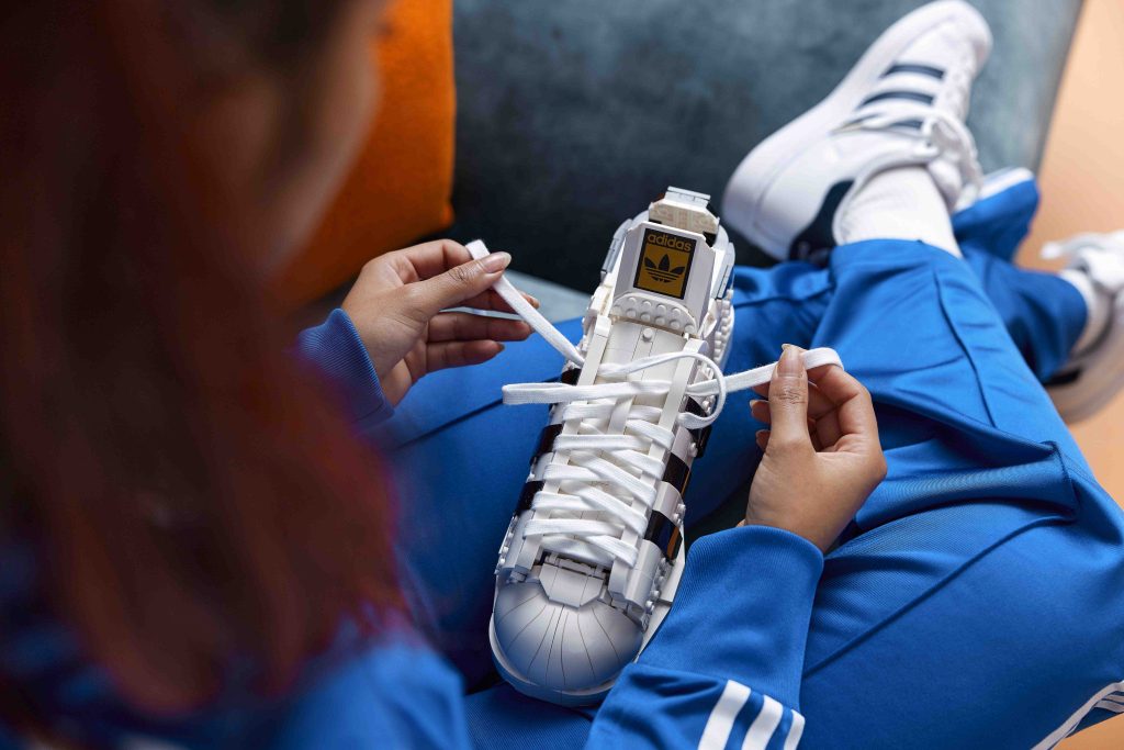 LEGO and adidas present the new Superstar Sneaker – iconic adidas shoe with LEGO brick pattern that can be customized to your will - Alvinology