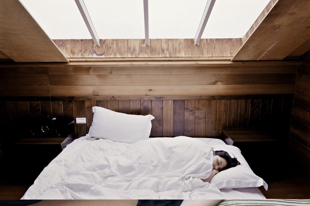 Essential Things You Need For A Good Night's Sleep - Alvinology