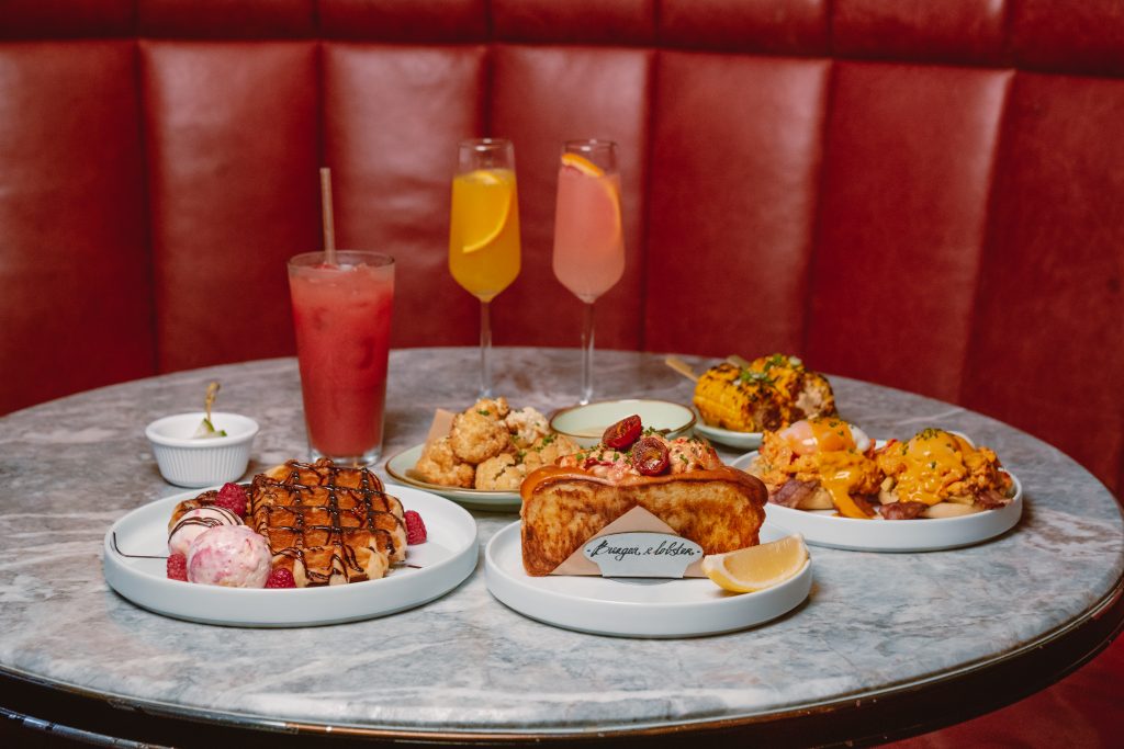 [Review] Weekend Brunch and creative Cocktails @ Burger & Lobster, Raffles Hotel - Alvinology