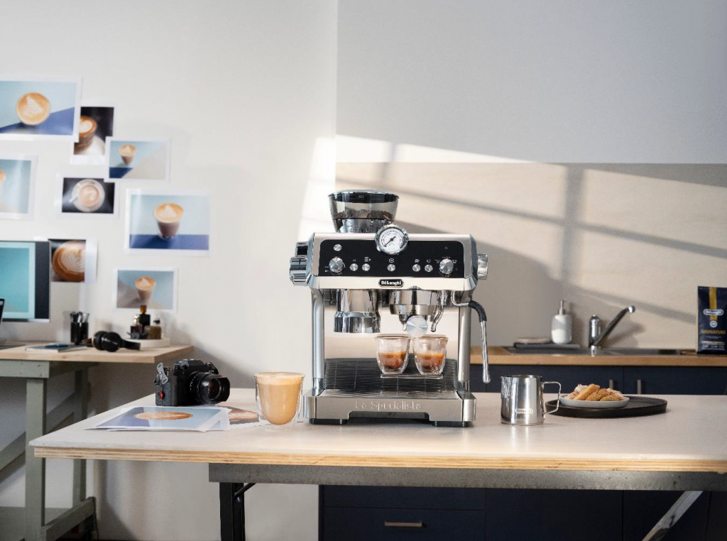 Brad Pitt Approved - NEW De’ Longhi La Specialista Prestigio home coffee machine - Alvinology