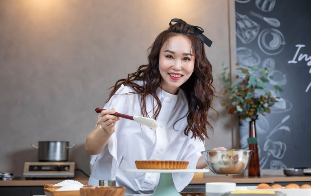 Fann Wong Unveils Fanntasy - New Online Pastry Brand whose recipes are developed by the celebrity herself - Alvinology