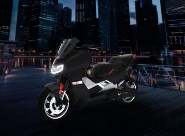Singapore’s first electric motorcycle is now available for pre-order! X1 has a top speed of 105kph and can last up to 200km per single full charge - Alvinology