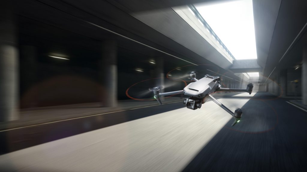 DJI’s new Mavic 3 Drone now has Better Sensor, Dual-Camera System, Omnidirectional Obstacle Sensing, Smarter Flight Modes, and Longer Flight Times! See Full Specs here - - Alvinology