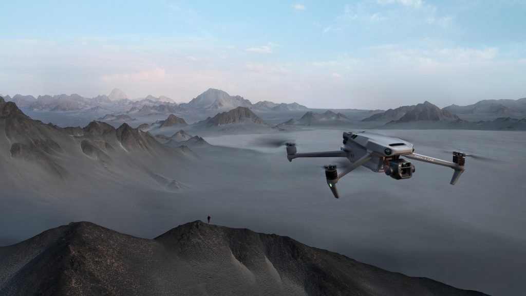 DJI’s new Mavic 3 Drone now has Better Sensor, Dual-Camera System, Omnidirectional Obstacle Sensing, Smarter Flight Modes, and Longer Flight Times! See Full Specs here - - Alvinology