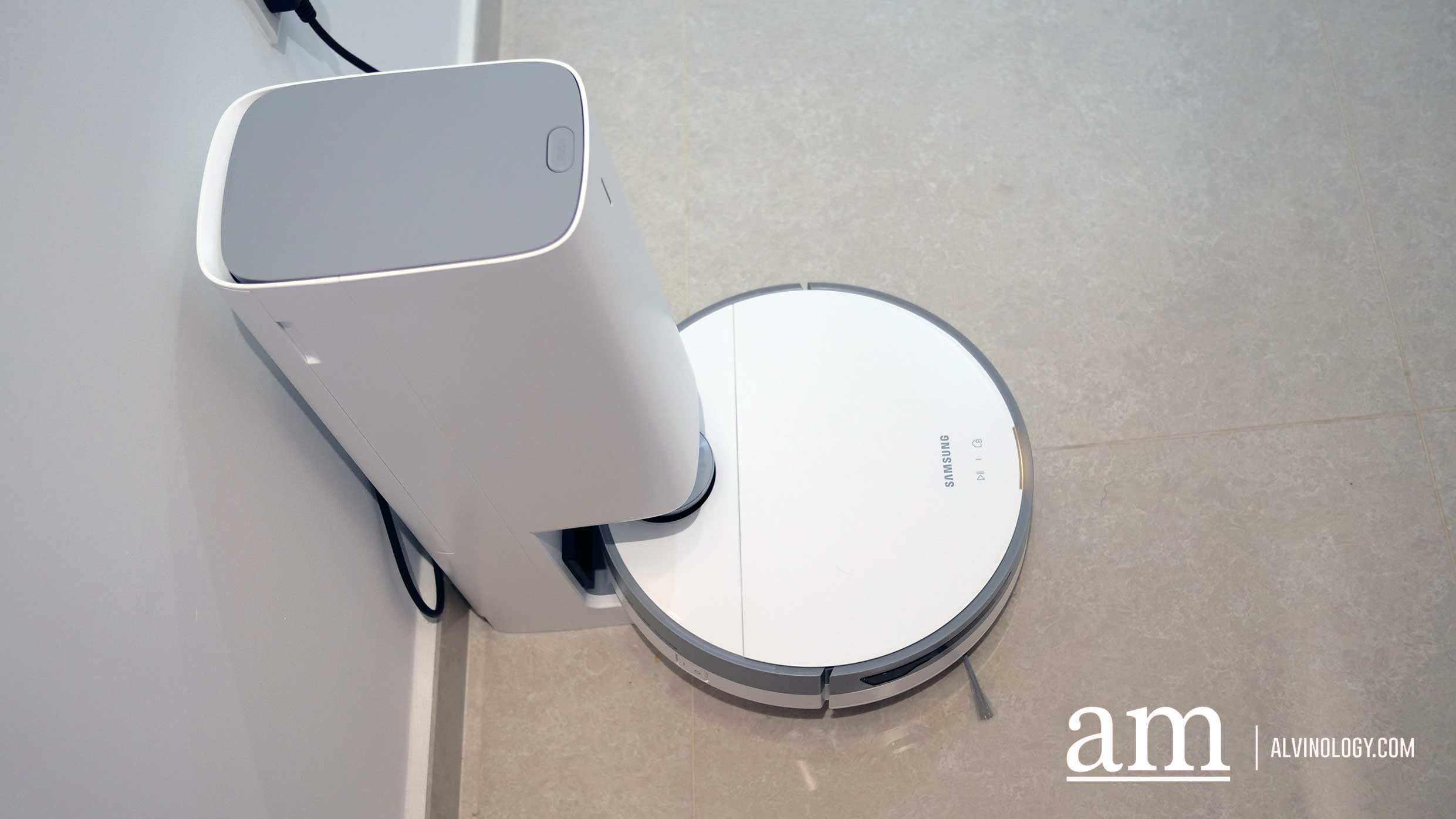 [Review] Smart robot vacuum that empties its own bin: Samsung Jet Bot+ with Clean Station™  - Alvinology