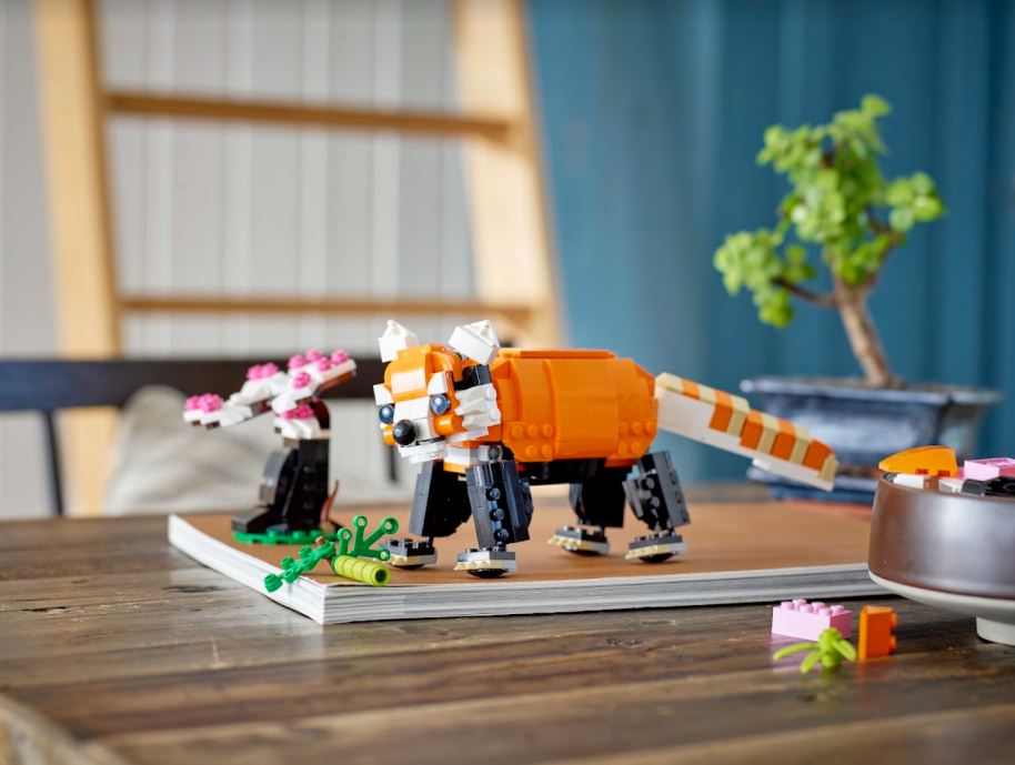 LEGO launches 2 new Chinese Traditional Festival sets and a 3-in-1 Majestic Tiger set to celebrate 2022 - Alvinology