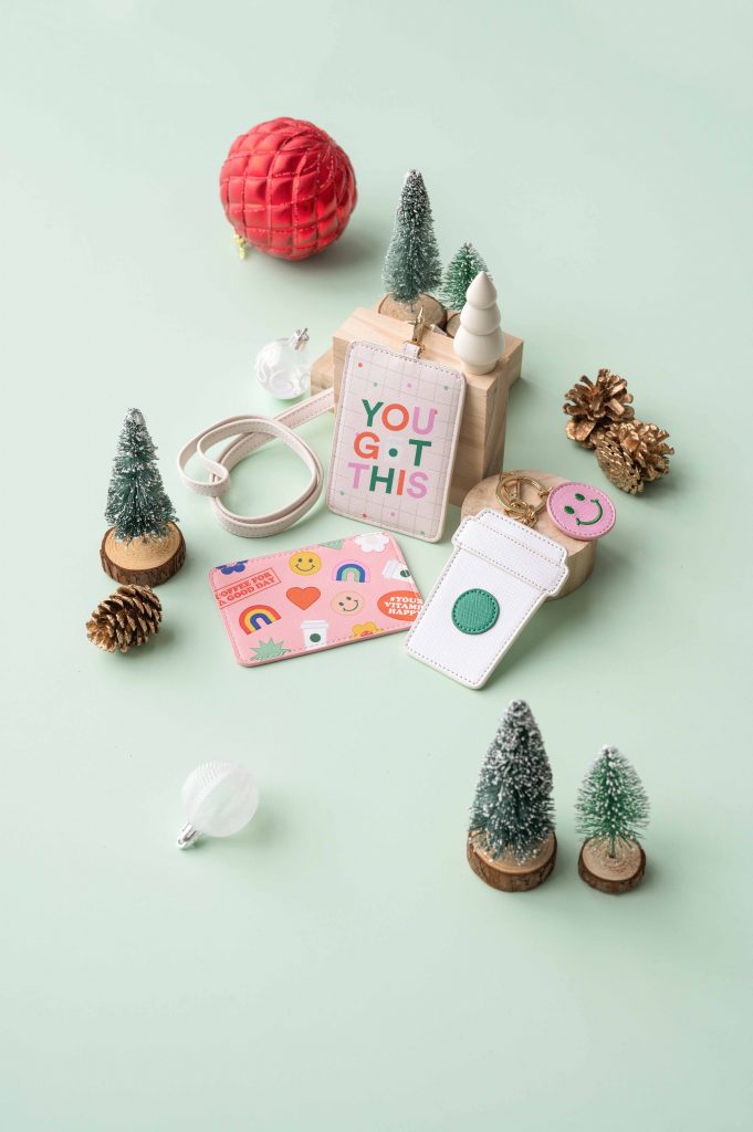 Starbucks welcomes the holiday season with a new set of LINE FRIENDS collection and new Confetti Cookie Latte - Alvinology