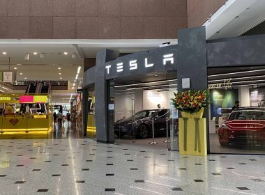 Go for a Tesla test drive as the company opens its first Singapore retail store at Millenia Walk! - Alvinology