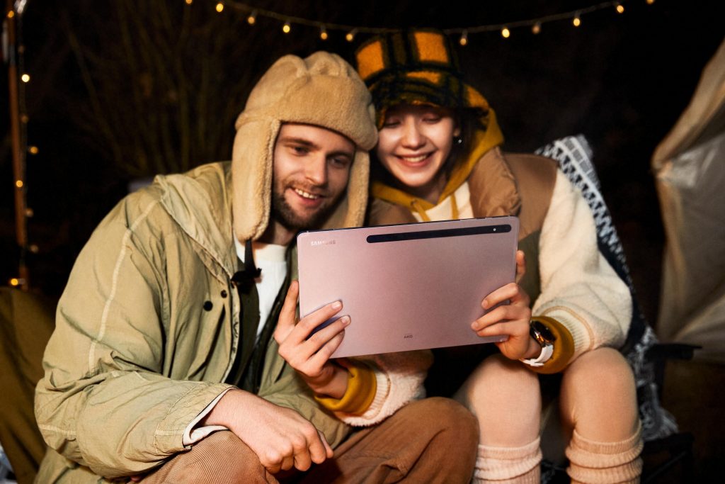 Samsung Galaxy Tab S8 Ultra 5G Full Specification - sophisticated hardware, premium productivity features, and seamless ecosystem - Alvinology