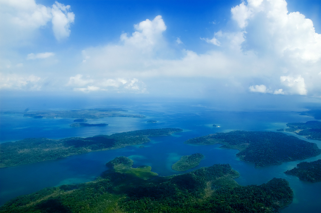 Best Beaches for water activities in Andaman & Nicobar - Alvinology